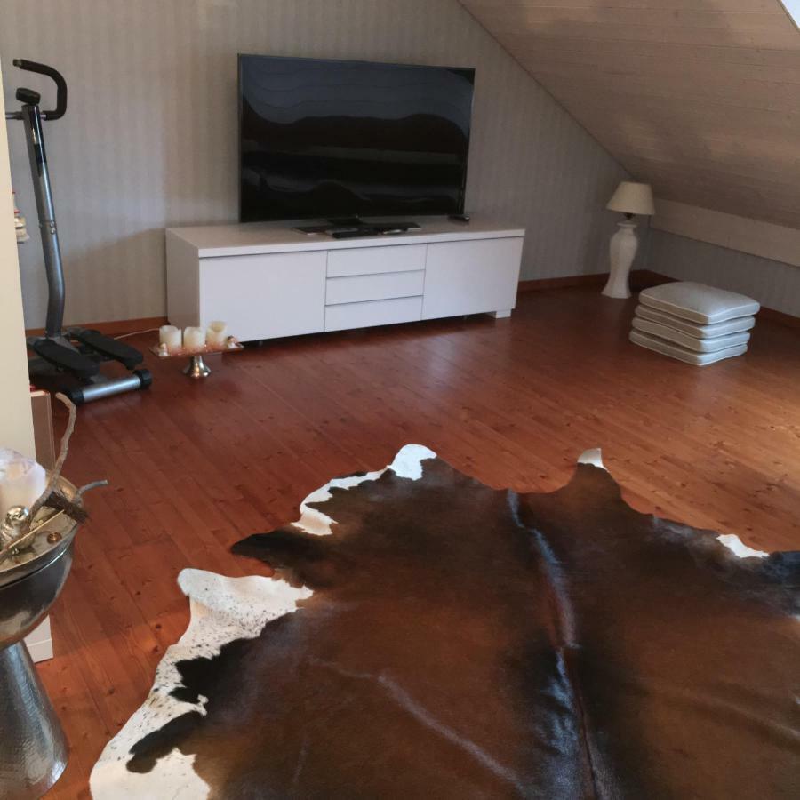Ruheges Zimmer, 100 M Zum See, Strandbad Bottighofen Exteriér fotografie